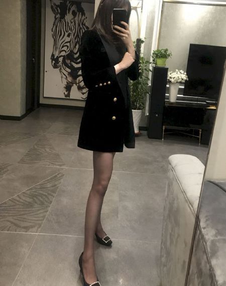 迷人的保姆年轻漂亮幼师