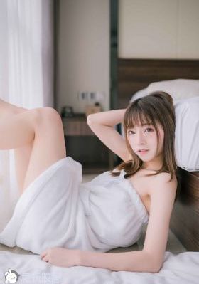 女刑警被两个黑人挺进在线观看