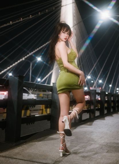 angelina全集在线电影