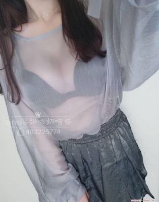 女按摩师3