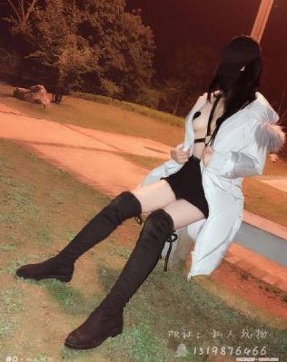 李蕾丽无删减版